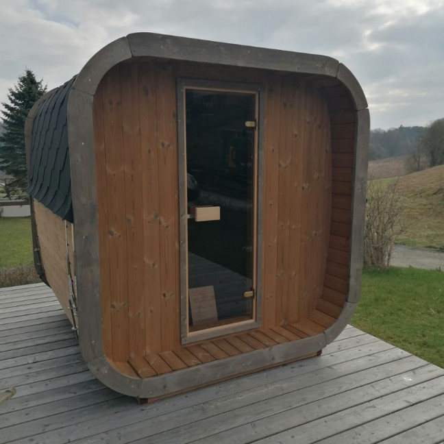 Icon 200 S Outdoor Sauna For 4 Persons / Electric or Wood-Fired Harvia Stove / High-Quality Scandinavian Spruce (Thermowood)