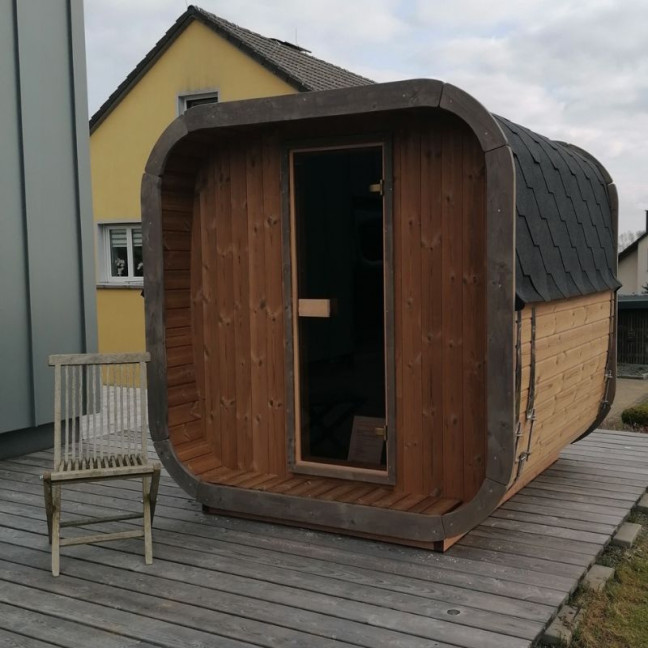 Icon 200 S Outdoor Sauna For 4 Persons / Electric or Wood-Fired Harvia Stove / High-Quality Scandinavian Spruce (Thermowood)