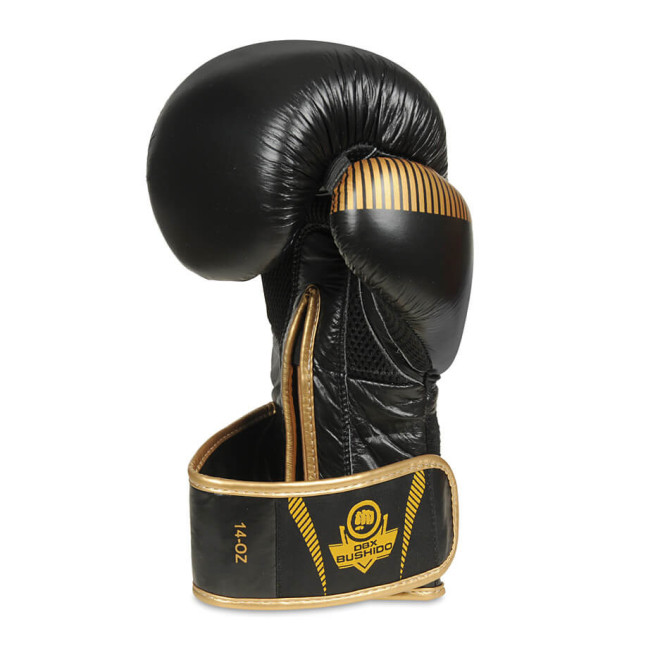 Boxing gloves made of natural leather B-2v13